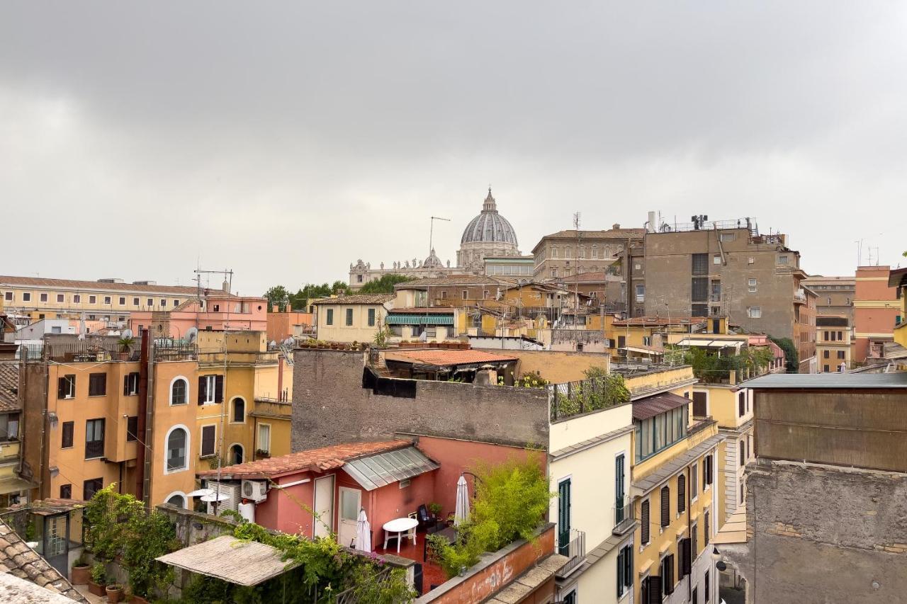 Warm Apt In Ancient Building In Vatican-P S Pietro Rome Exterior photo