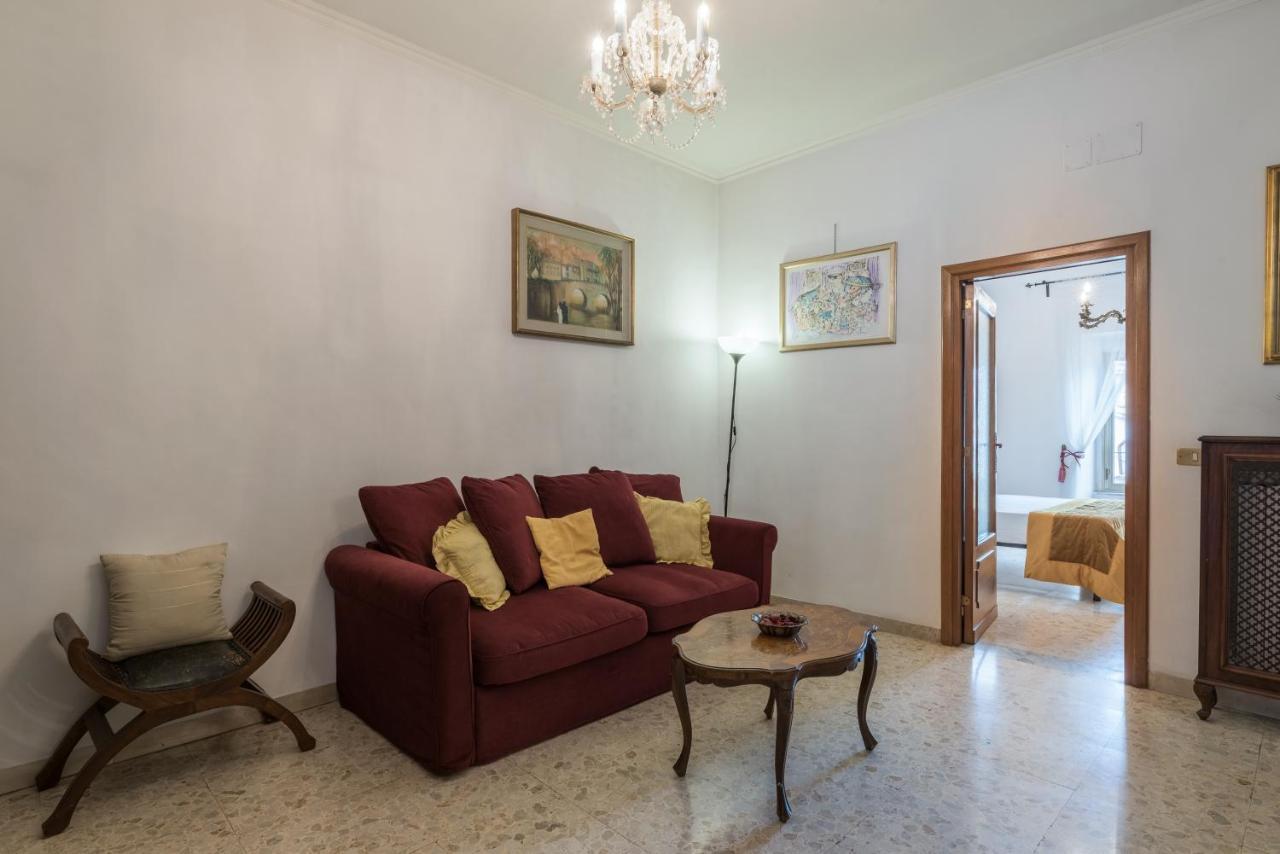 Warm Apt In Ancient Building In Vatican-P S Pietro Rome Exterior photo