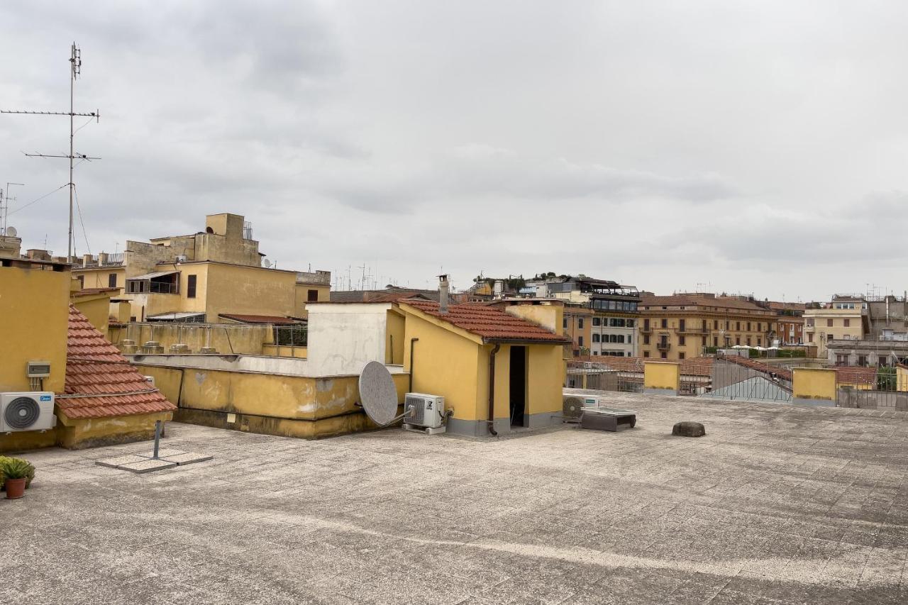 Warm Apt In Ancient Building In Vatican-P S Pietro Rome Exterior photo